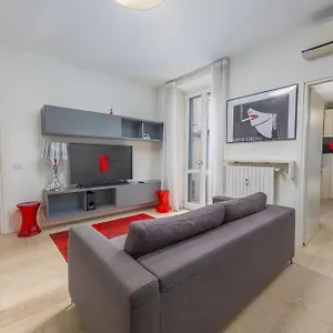 home-suite-home.it-lombardy.com/