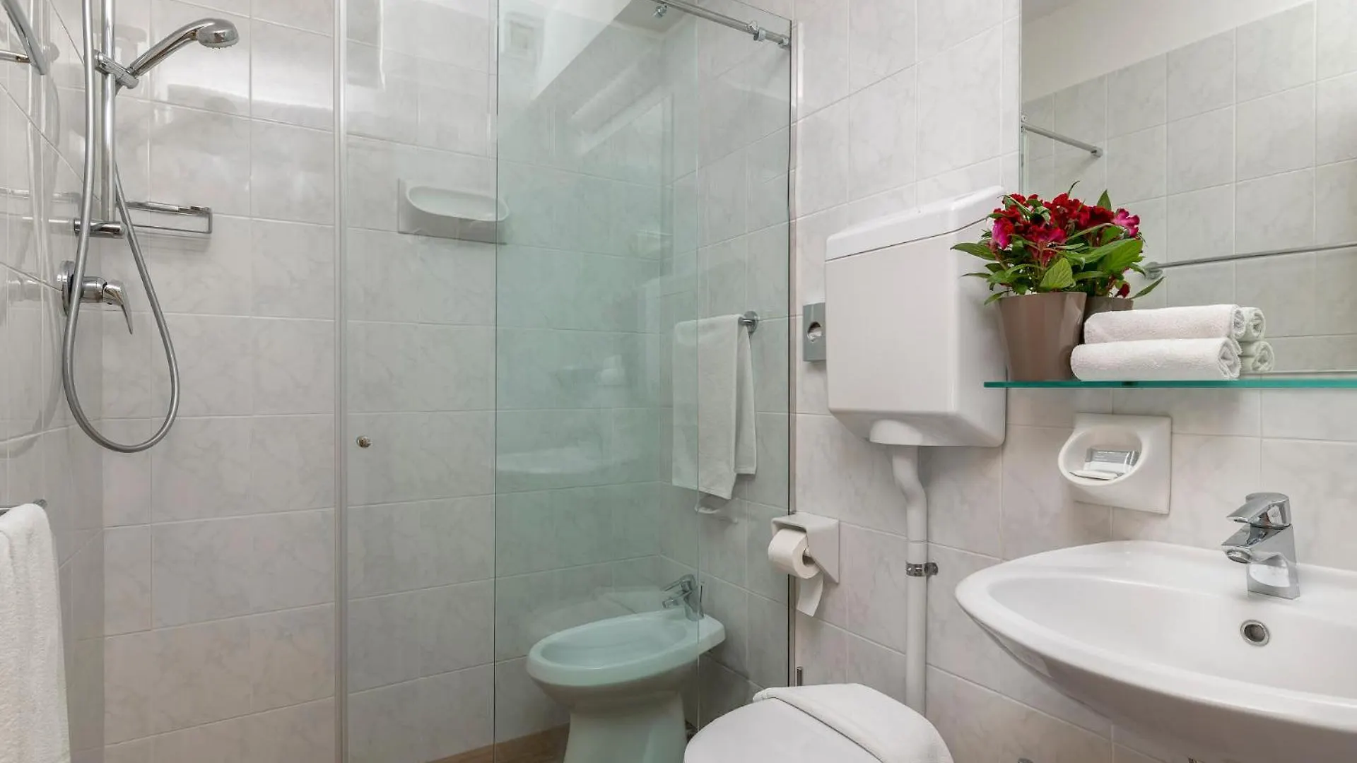 Hotel Adlon - Fronte Mare Riccione