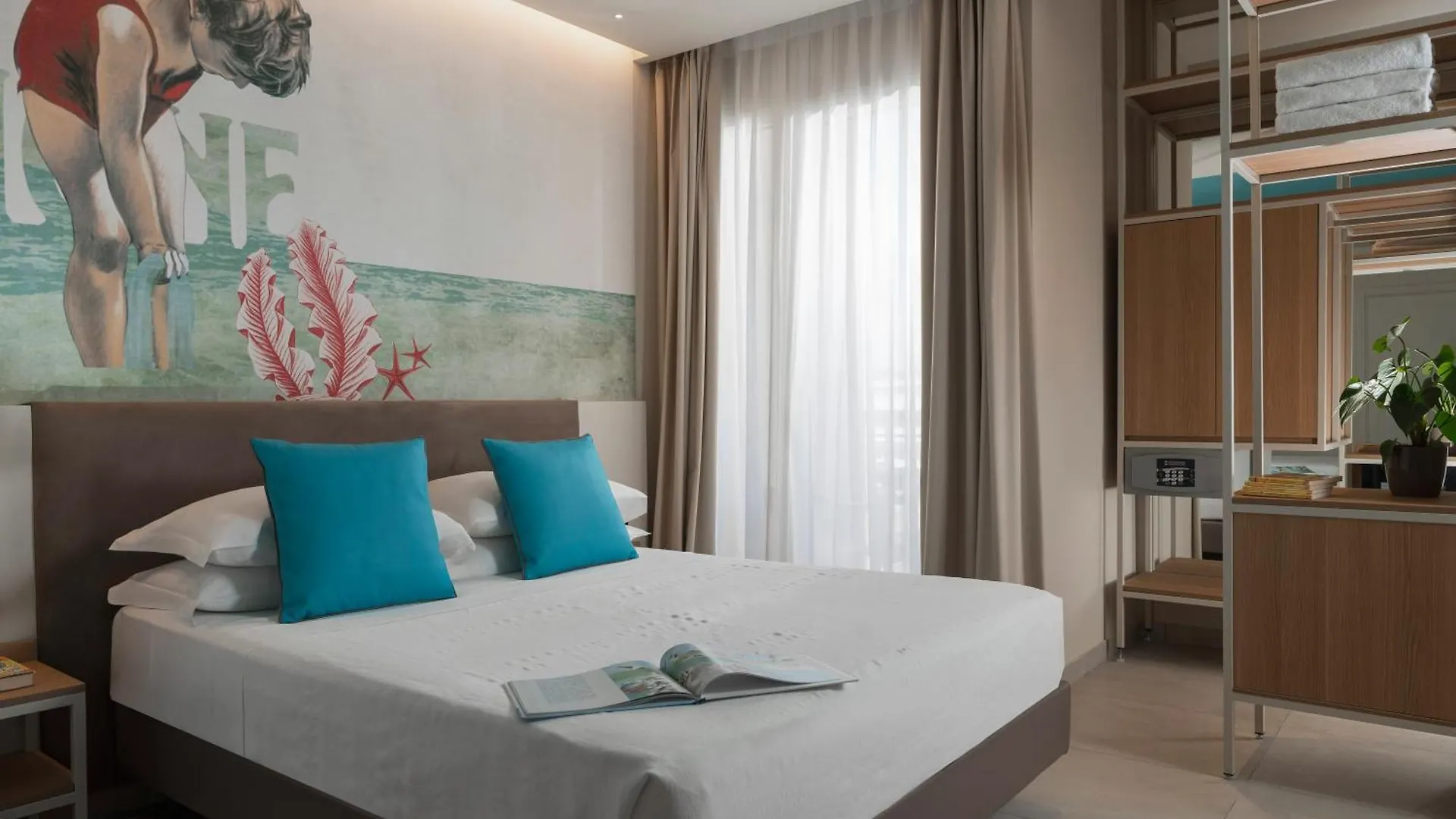 Hotel Adlon - Fronte Mare Riccione 3*,  Italy